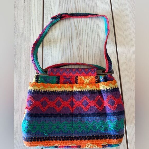 Toby Weston Vintage Aztec native inspired Western Print knit w/wood handle purse - Picture 7 of 9
